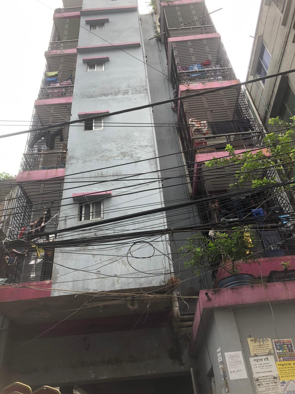 1200 sqft flat sale near Gulshan